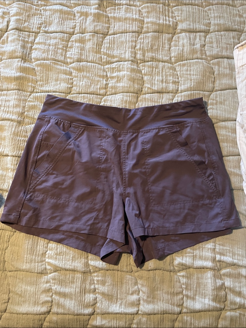 Kyodan Plum Athletic Shorts with Elastic Waistband